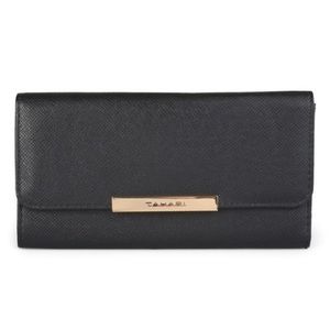 NWT Tahari Trifold Clutch